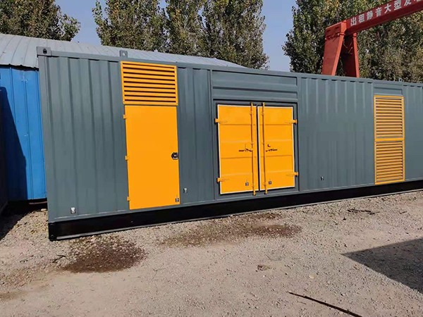 定城镇300kw 柴油发电机组用多大的空气开关？