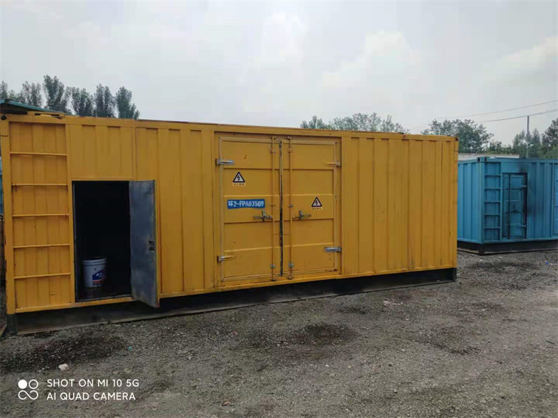 定城镇200KW柴油发电机组需要配备什么型号的电缆线？