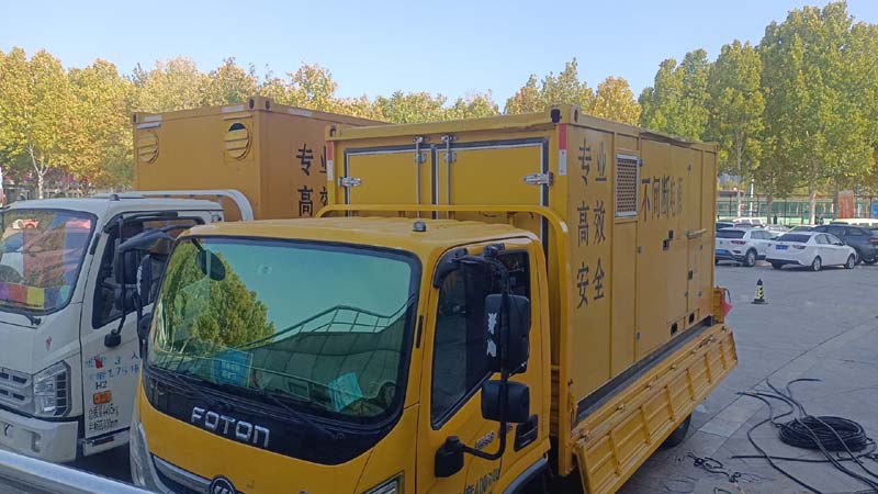 定城镇柴油发电机组和UPS电源如何配合工作？